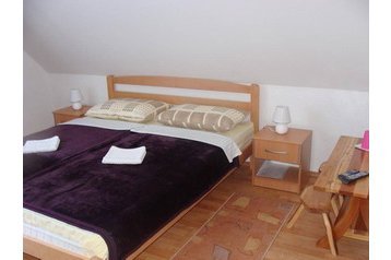 Hrvatska Privát Rastovača, Interijer